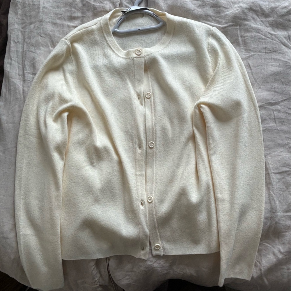 Zara Smooth Knit Cardigan